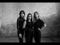 Alessia Cara & The Warning - Enter Sandman (Metallica Cover)